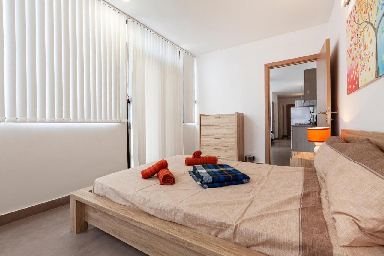 Perfect Seaview Penthouse Appartement St. Paul's Bay Buitenkant foto