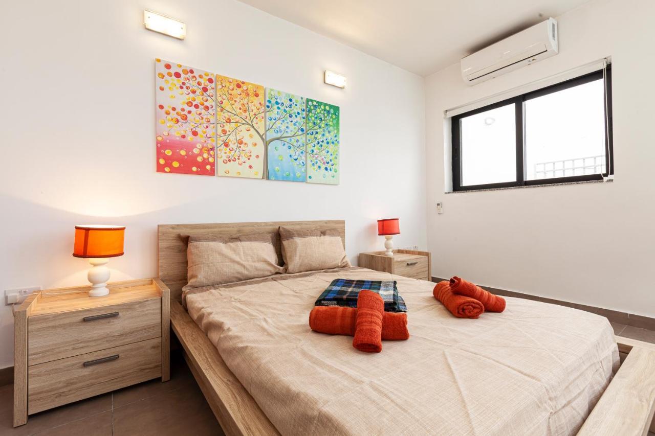 Perfect Seaview Penthouse Appartement St. Paul's Bay Buitenkant foto