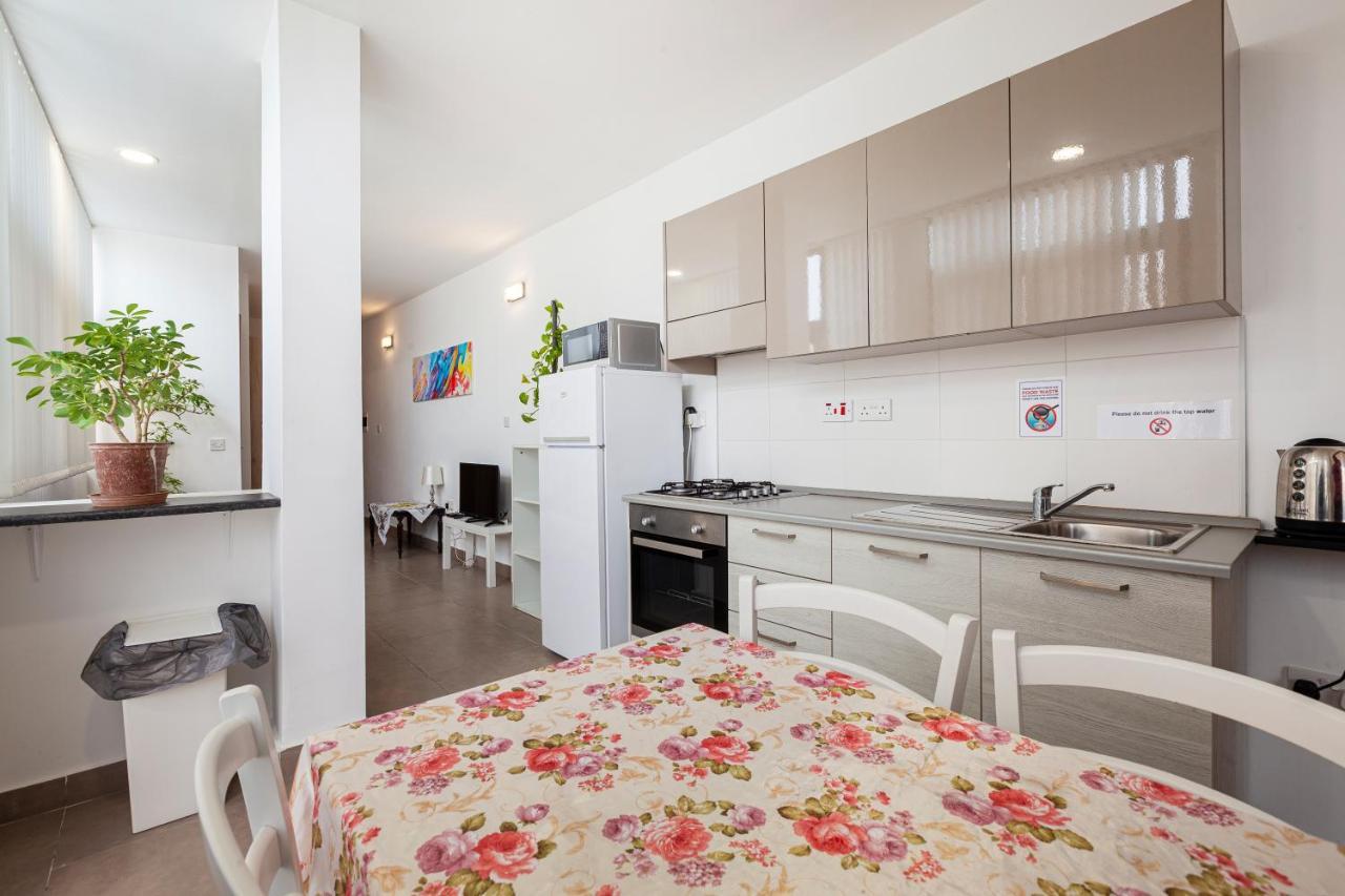 Perfect Seaview Penthouse Appartement St. Paul's Bay Buitenkant foto