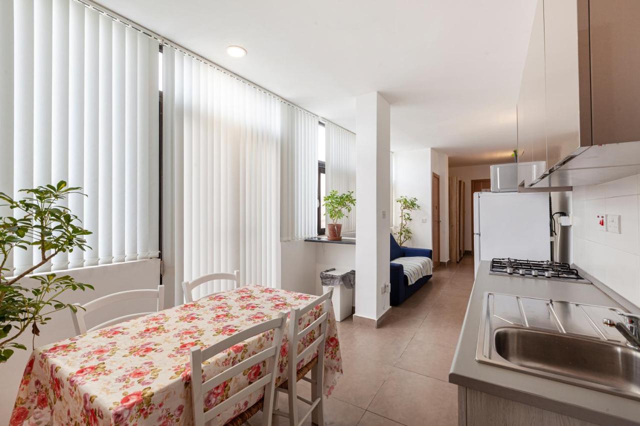 Perfect Seaview Penthouse Appartement St. Paul's Bay Buitenkant foto